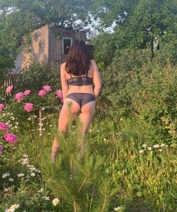 Анкета проститутки Аринка - Фото 1, Брагуны, 19 лет, №6390